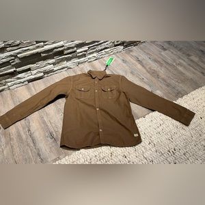BNWT Men’s size Medium, Jack & Jones brown, button-down shirt.
